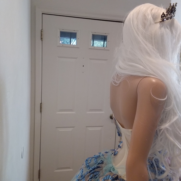 SAMPLE GOWN ONLY"ARIA" Blue Sequin Damask Wedding Ballgown Set - Picture 8 of 9